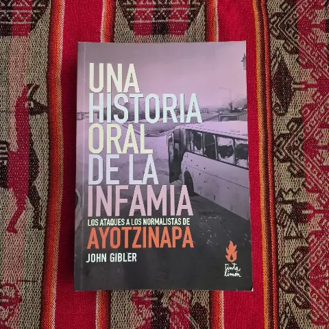 Una historia oral de la infamia