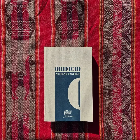 Orificio